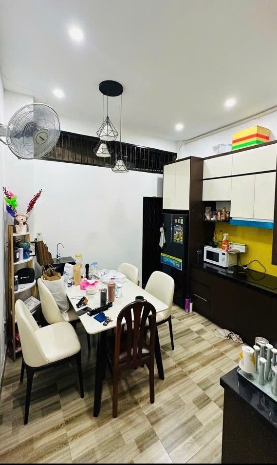 Nhà Bán Lê  Quang Định, Hẻm an ninh, Thông thoáng